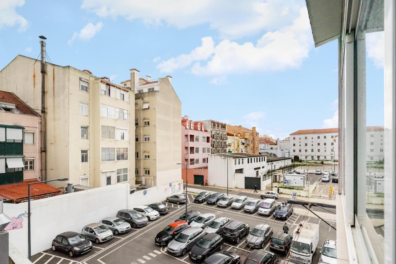 Whome | Luxury Duplex Prime Location Great For Families リスボン エクステリア 写真